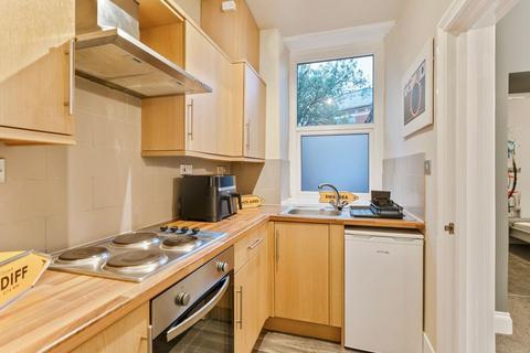 1 bedroom apartment to rent, Stow Hill, Newport, NP20