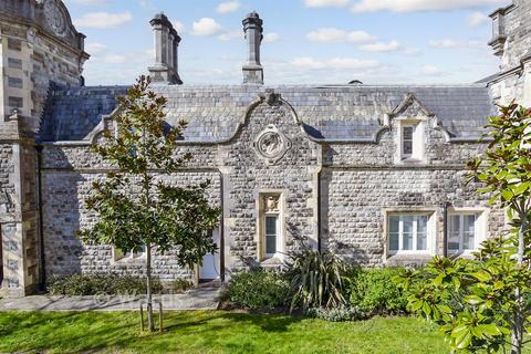 2 bedroom ground floor maisonette for sale, Culpeper Road, Aylesford, Kent