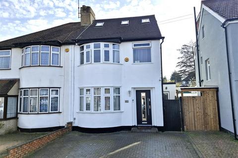 4 bedroom semi-detached house for sale, Arundel Drive, Harrow