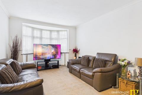 4 bedroom semi-detached house for sale, Arundel Drive, Harrow