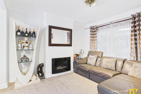 4 bedroom semi-detached house for sale, Arundel Drive, Harrow