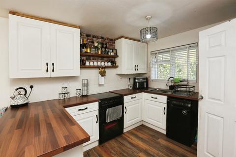 3 bedroom terraced house for sale, Rodney Close, Gosport