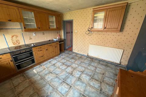 2 bedroom terraced house for sale, High Street, Wollaston, Stourbridge, DY8 4NY