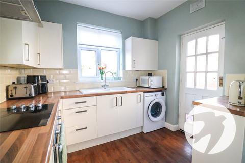 3 bedroom semi-detached house for sale, Park Crescent, Erith, DA8
