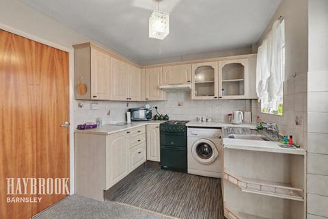 2 bedroom terraced house for sale, High Street, Dodworth