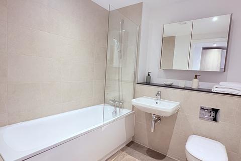 2 bedroom apartment to rent, New Baillie Street, Rochdale, OL16
