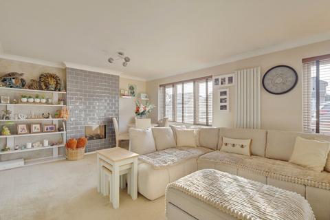 undefined, Alderleys, Benfleet, SS7