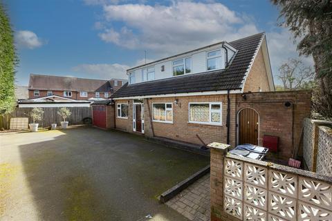 4 bedroom detached bungalow for sale, Hilton Avenue, Hall Green, Birmingham