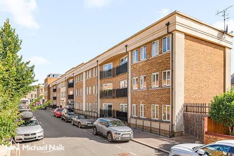 undefined, Defoe Road, London N16