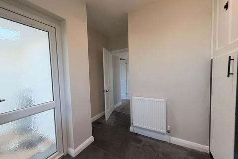 undefined, 2 bedroom flat in Morley Hill, Enfield, EN2 area