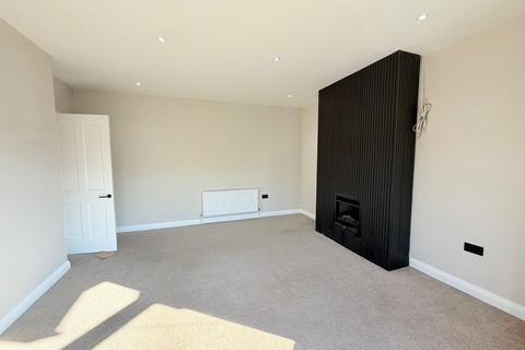 undefined, 2 bedroom flat in Morley Hill, Enfield, EN2 area