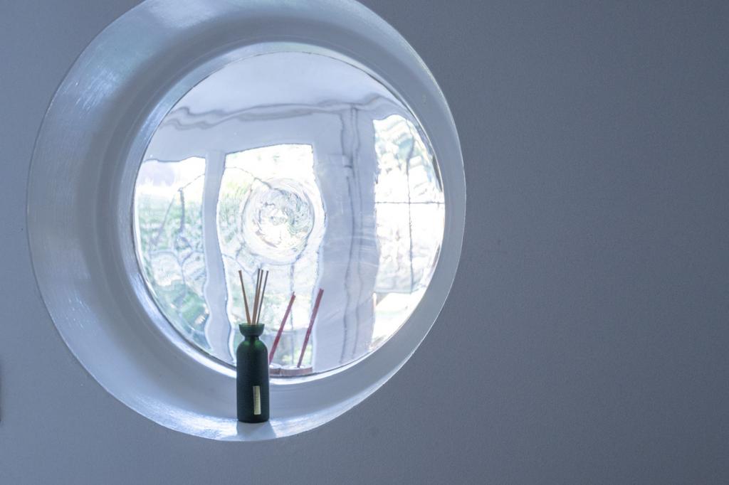Port Hole