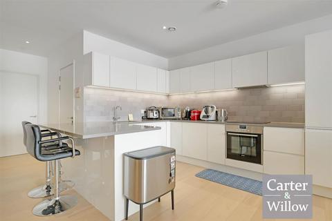 3 bedroom apartment for sale, Liner House, Essex