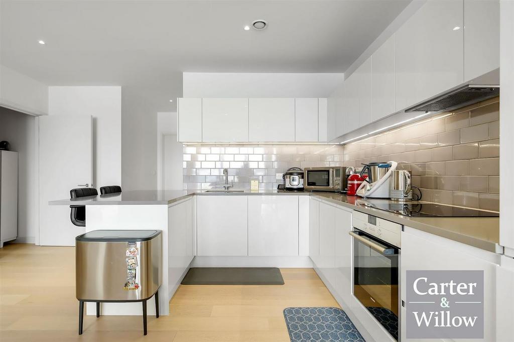 Kitchen / Dining