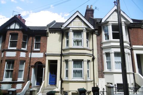 1 bedroom flat to rent, Millers Road, Brighton BN1