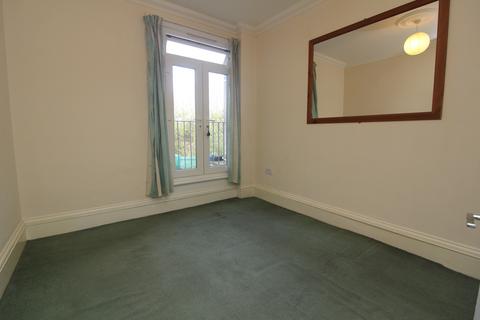 1 bedroom flat to rent, Millers Road, Brighton BN1
