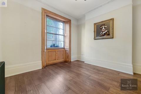 4 bedroom terraced house for sale, St. Georges Road, London SE1