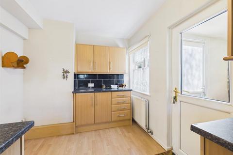 2 bedroom maisonette for sale, Lynwood Avenue, Coulsdon CR5