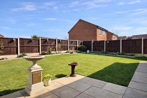 4 bedroom detached house for sale, Vermeer Ride, Springfield, Chelmsford