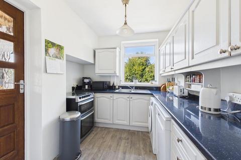 3 bedroom semi-detached house for sale, Petersfield Crescent, Coulsdon CR5