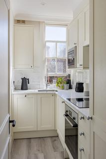1 bedroom apartment for sale, Turks Row, London, SW3