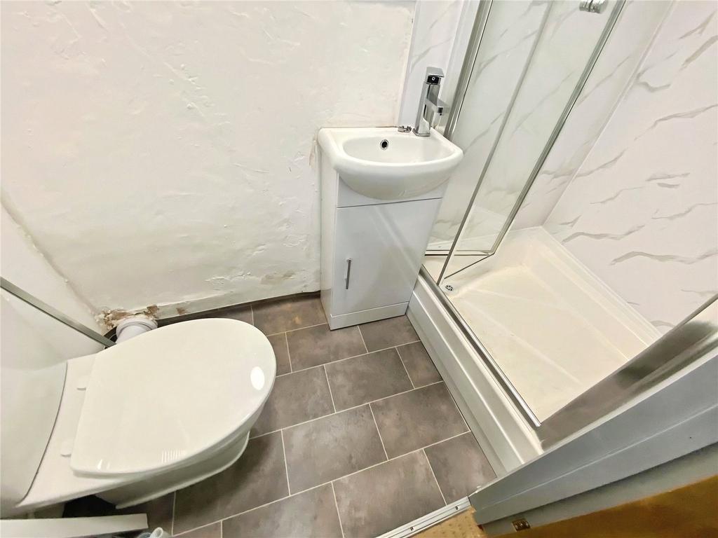 Communal Shower Room