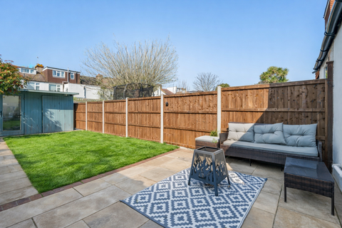 4 bedroom terraced house for sale, Colesburg Road, Beckenham BR3