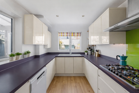 4 bedroom terraced house for sale, Colesburg Road, Beckenham BR3