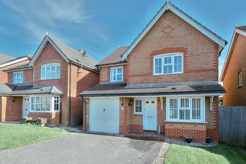 4 bedroom detached house for sale, Darent Close, Stone Cross, BN24