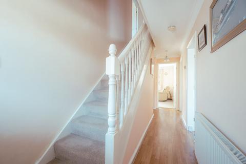 4 bedroom detached house for sale, Darent Close, Stone Cross, BN24
