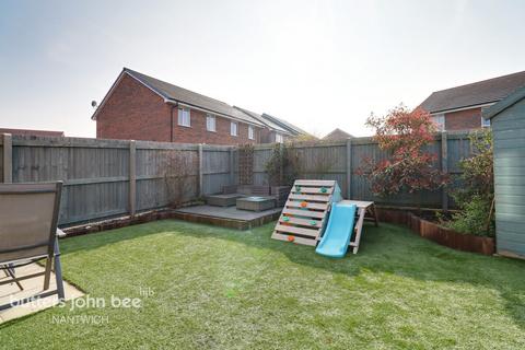 3 bedroom townhouse for sale, Heald Way, Nantwich