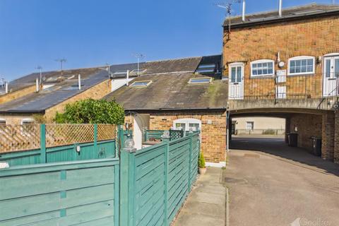 undefined, High Street, Roydon CM19