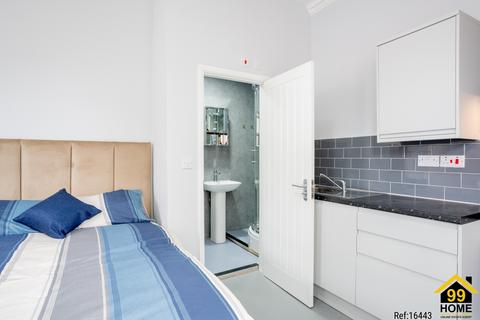 undefined, Lincoln Street, Leicester, Leicestershire, LE2