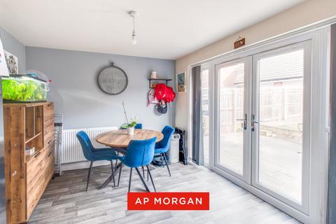 4 bedroom detached house for sale, Brine Well Crescent, Stoke Prior, Bromsgrove, Worcestershire, B60