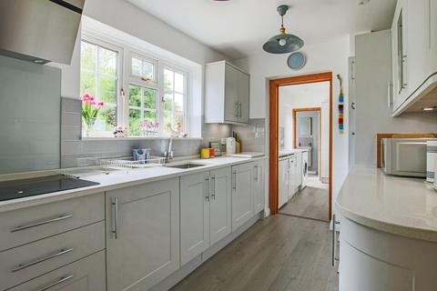 undefined, Musgrave Avenue, East Grinstead, RH19