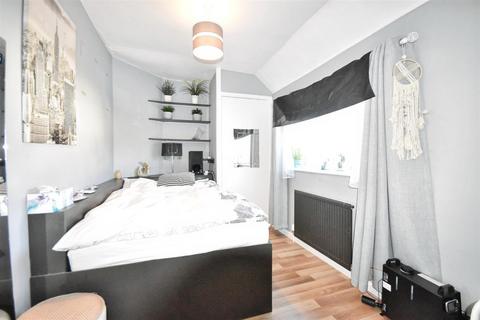 undefined, Beech Avenue, Brentford