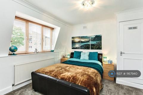 undefined, Barmouth Road, London, SW18