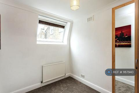 undefined, Barmouth Road, London, SW18