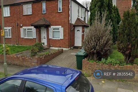 2 bedroom maisonette to rent, Huntly Drive, London, N3