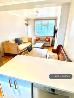 3 bedroom flat to rent, Kirtley House, London, SW8