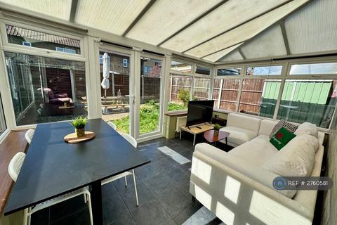 undefined, Eltham Green Road, London, SE9