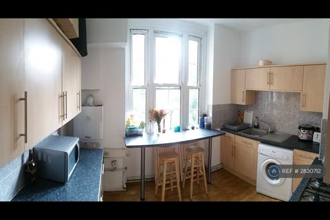 3 bedroom flat to rent, Tooley Street, London, SE1