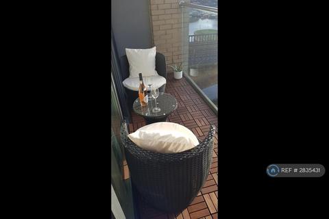 undefined, Limeview Apts, London, E14