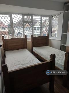 undefined, Hounslow, Hounslow, TW4