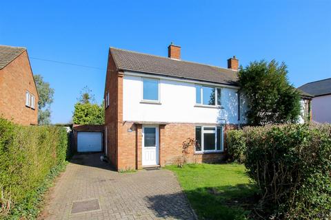 4 bedroom semi-detached house to rent, Arbury Road, Cambridge CB4