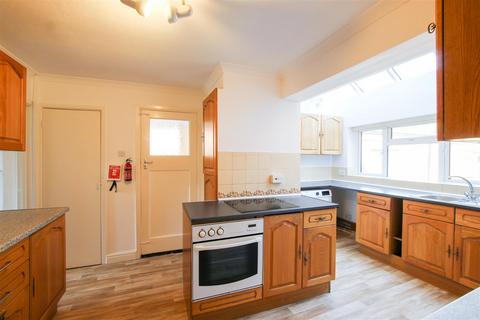 4 bedroom semi-detached house to rent, Arbury Road, Cambridge CB4