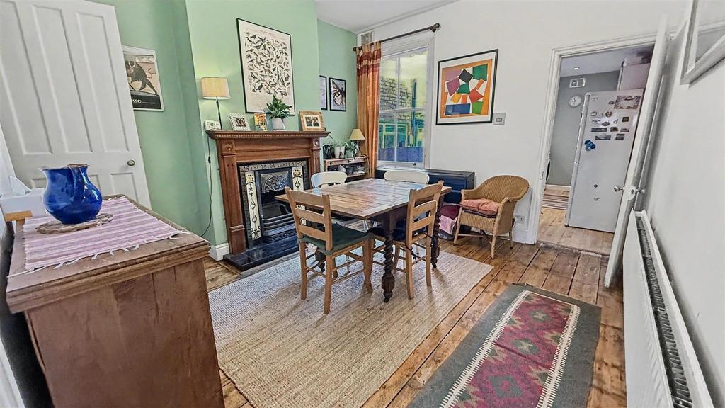 House in Birmingham - More