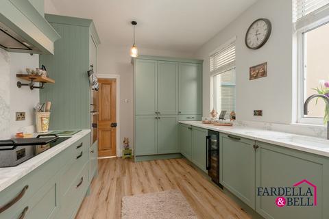 3 bedroom terraced house for sale, Vicarage Avenue, Padiham, BB12