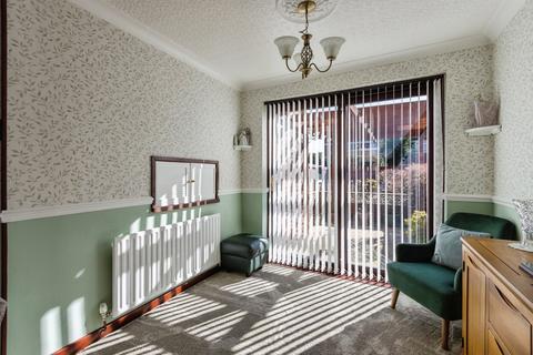 3 bedroom semi-detached house for sale, Fewston Avenue, West Yorkshire WF1