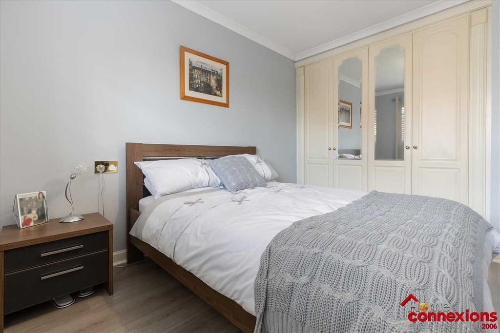 Bedroom One (3)